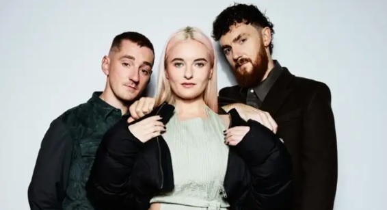 Clean Bandit lança a nova música, "Believe"