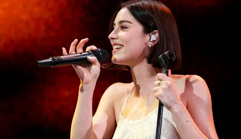 Gracie Abrams lança a música inédita "Death Wish"