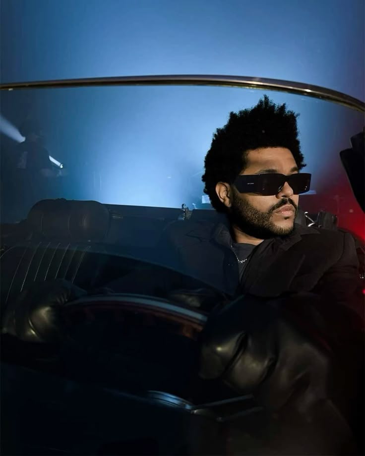 The Weeknd alcança o quinto álbum nº 1 na Billboard 200 com 'Hurry Up Tomorrow'