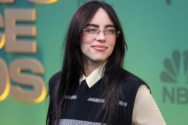 Billie Eilish anuncia projeto 3D com James Cameron