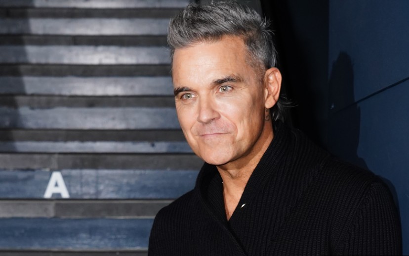 Robbie Williams anuncia novo álbum