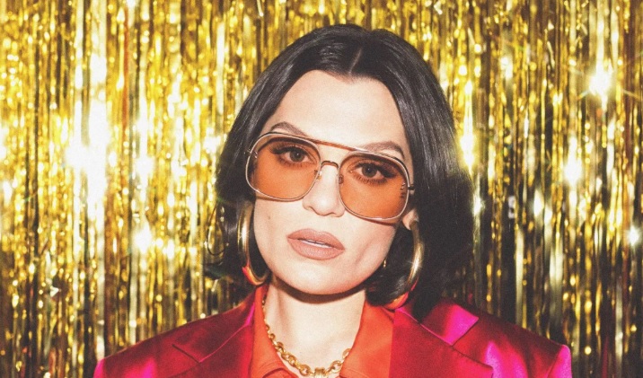 Jessie J se despede dos palcos para tratar câncer​ de mama