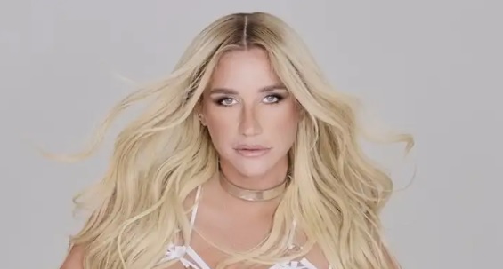 Kesha lança o seu primeiro álbum como artista independente